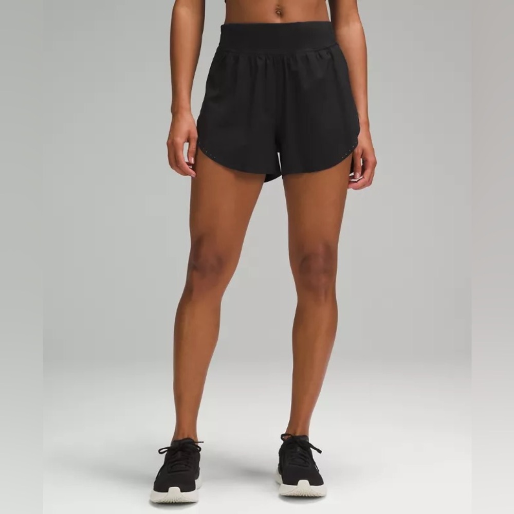 LULULEMON Black Speed Up Shorts Size 6